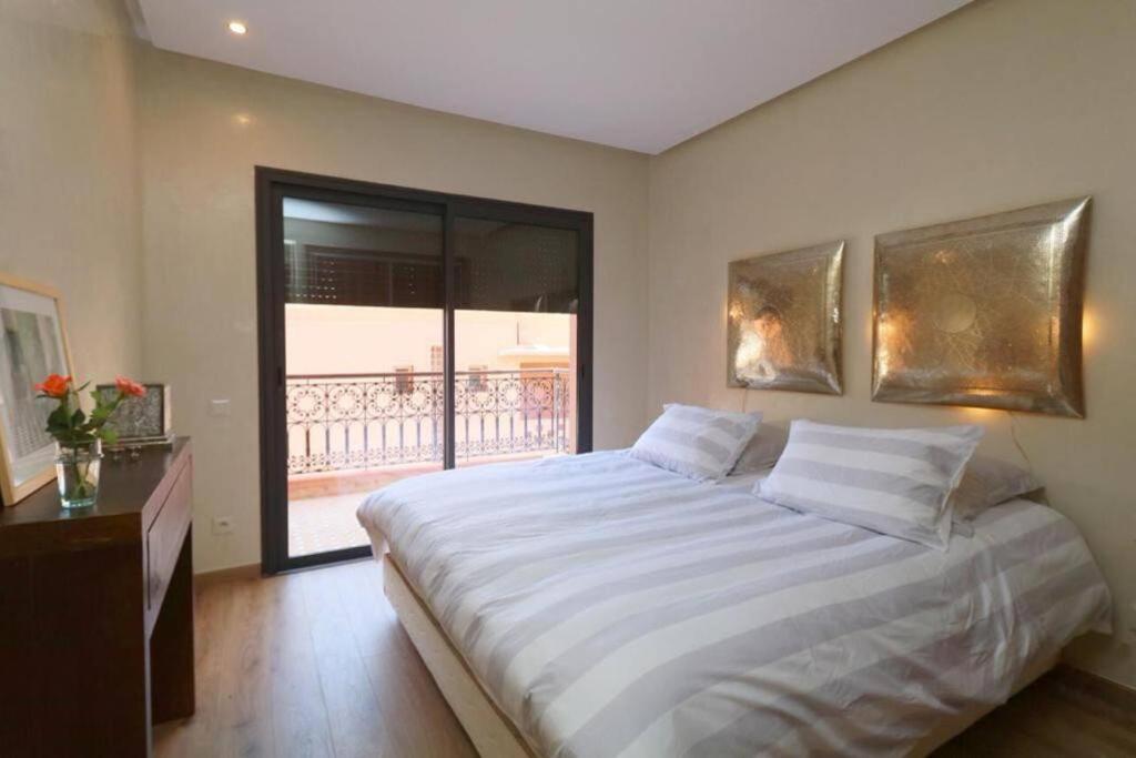 App. Traversant Au Gueliz + Piscine Sur Le Toit * Marrakesch