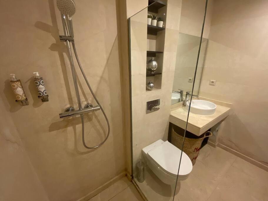 App. Traversant Au Gueliz + Piscine Sur Le Toit Apartment Marrakesch